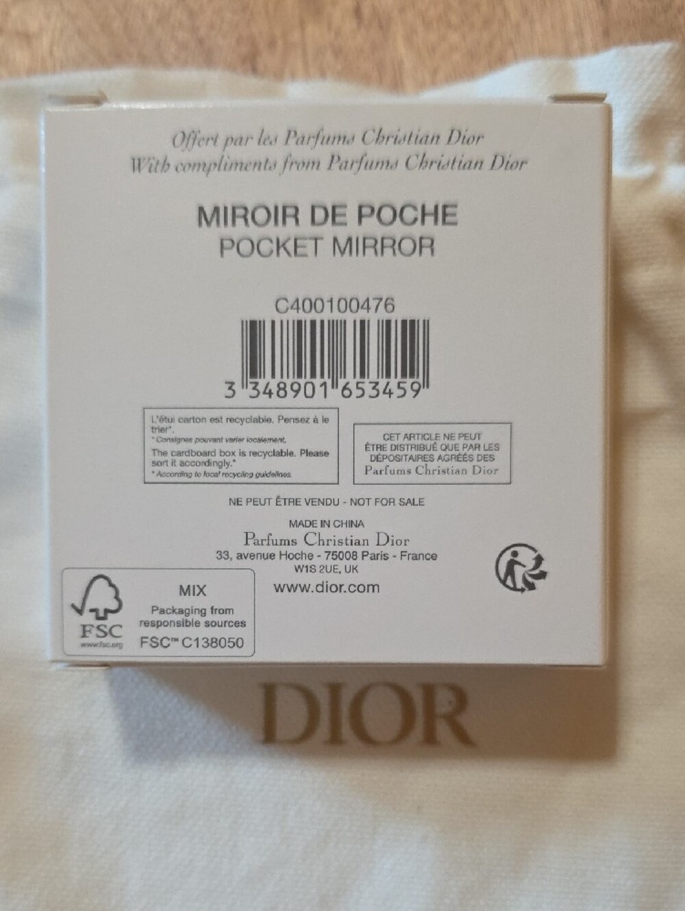 Dior Beauty GWP Black Cannage Dual Sided Compact Mirror, Pouch & 100 Matte Mini - Picture 2 of 6